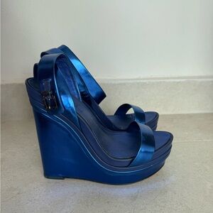 BCBGMaxAzria Laura Blue leather platform wedges